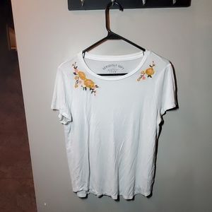 White Aeropostale T-Shirt